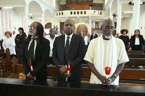Un dernier au revoir hier à mon petit frère Jean-Paul Jouanelle avec deux autres amis de cœur. | Jean Claude Naimro