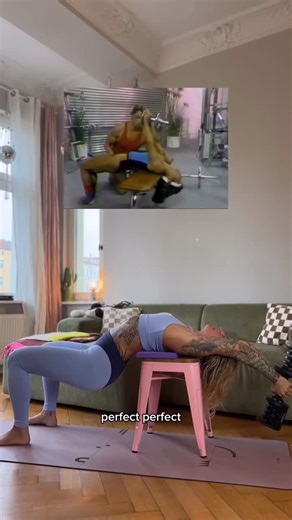 Kick Ass Yoga | Yoga & Movement Coach on Instagram: "Do you want me to bring back Wednesday retro workouts? If so, which ones? ‘shape up’ video from 1982: “World’s greatest bodybuilder, Arnold Schwarzenegger, shows you how to increase your strength and flexibility, and to improve overall cardiovascular system through this workout video.” This one is a 10/10 ❤️heart opener with glute activation and shoulder flexibility. Start with low weight (mine is 3kg). Credit @apropercountry • Arnie workout s