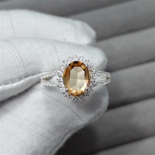 Oval Peach Sapphire Ring, CZ Halo, 925 Sterling Silver Ring, Lab Grown Peach Sapphire Ring, Oval Peach Stone Ring , Hand Made Peach Sapphire - Etsy