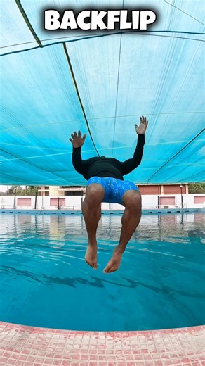 Backflip into the Deep Pool (Depth 8ft) 🏊🏻 #swimming #swimmingtips #swim #howtoswim