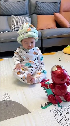 The Baby Anti-Fall Pillow That Protects Little Heads During First Steps#safetyfirst #babysafety