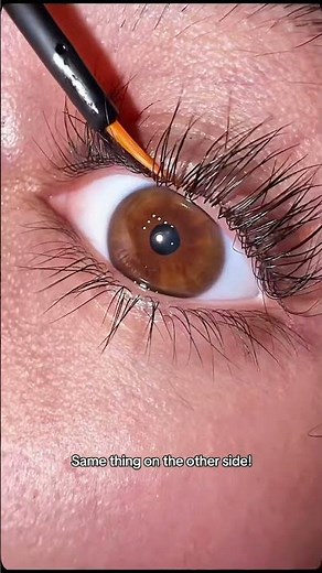 The best lash serum 😍 for longer fuller and thicker eyelashes 🌱