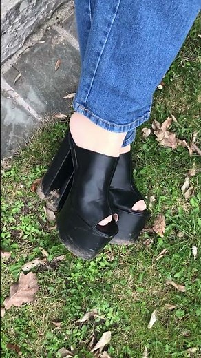 Different view of my new chunky platform high heels