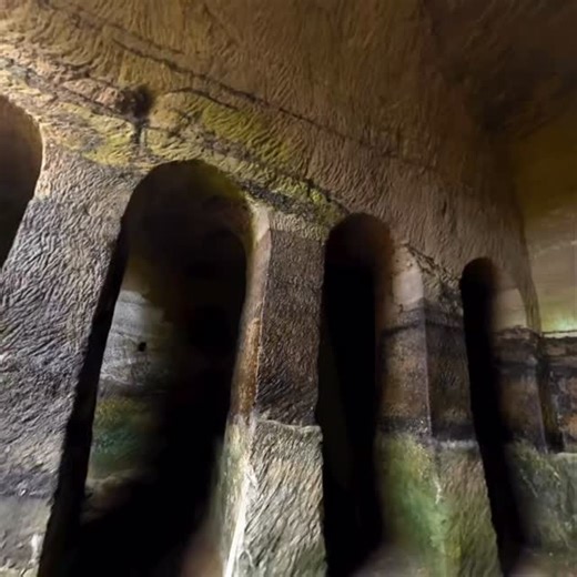 I couldn’t believe this was real! Laura stole my VR headset and scanned Guys Cliffe House! @meta @metaquest | Alex James Harvey