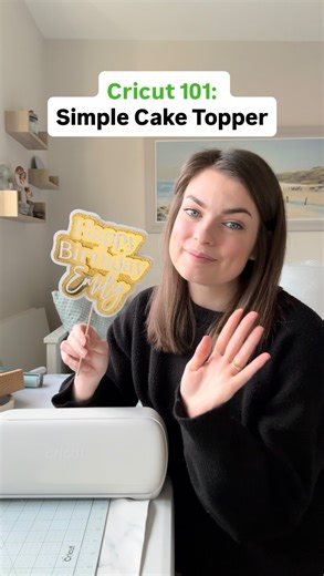 Abbey | Cricut Ambassador & Content Creator 💚 | Have you tried making cake toppers yet? ✂️ There are SO many incredible cake toppers that you can make with a Cricut machine- the... | Instagram