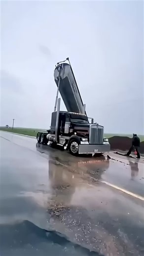 😂 Ready for a laugh? Dive into our latest Company Driver video and experience the funniest trucking moments inside the cab! From outrageous road trip bloopers to cheeky highway encounters, this vlog is the perfect mix of comedy and trucking life! 🚚🤣 Hit that subscribe button for more belly laughs on the road! #FunnyTruckerVideos #TruckingLife #LOL #TruckerComedy #BigRigLaughs #CompanyDriver #TruckerBloopers #RoadTripVibes #LongHaulLaughter #TruckersUnited