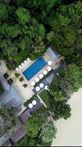 Relax and rejuvenate at The Datai Langkawi, be it in The Spa situated along a small winding stream, or during an invigorating session with our personal trainer, or while you enjoy the calm waters of Datai bay onboard a stand-up paddle. ⁠ Today, we follow Louise, our Director of Spa & Wellness, making sure our spa and sports recreation is in perfect order for our guests to fully enjoy their rainforest and beach resort experience. ⁠ ⁠ With flight routes open and no testing requirements for interna