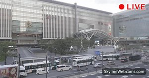 【LIVE】 Live Cam Fukuoka - Hakata Station | SkylineWebcams