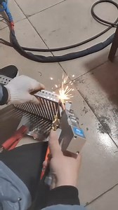 83K views · 622 reactions | #Laser welding machine manufacturer#Laser welding machine prices#Portable laser welding machine#Hand-held laser welding machine#Air-cool laser weld machine | 中国炬兴激光设备有限公司 | Facebook