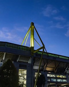 🏟 Die neue Folge der „BVB 09 - Stories Who We Are“ dreht sich um das Thema #Nachhaltigkeit bei Borussia Dortmund. Schaut rein! 📺 Donnerstag | 21 Uhr | Sky Sport DE | Borussia Dortmund