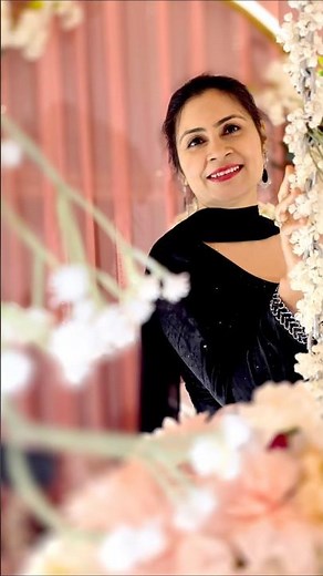 A black dress is always a good idea✨💖😊