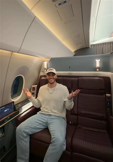 Brand new $15,000 First Class on Japan Airlines. This was one of the greatest flights I have ever taken. The food, service, and comfort of the seat are all top notch. This 14 hour flight went by too fast 😭 #japanairlines #firstclass