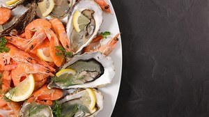 Quels accompagnements pour un plateau de fruits de mer au Nouvel An ?
