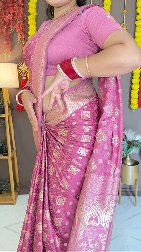 5.1M views · 31K reactions | Tight fitting saree draping tutorial. #fbreels #fecbookreels #trendingreels #meeshofashion #sareestyle #sareeblousedesigns #SareeDraping #trending #meesho #saree | style by prayu | Facebook