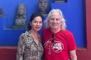 Maria Isabel Lopez shares how she met husband Jonathan Melrod | ABS-CBN Entertainment