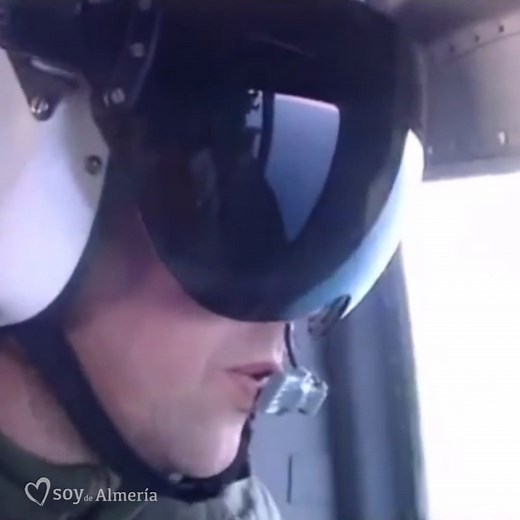 ALMERÍA | LA ISLA DE ALBORÁN Un pequeño islote que forma parte del Mediterráneo occidental, a unos 50 km al norte de la costa marroquí y 90 kilómetros al sur de la provincia española de Almería. Una posesión española desde 1540, fue tomada del pirata tunecino "Al Borani" en la batalla de Alborán. Actualmente se encuentra una pequeña base naval española y un faro automatizado. | Soy de Almería