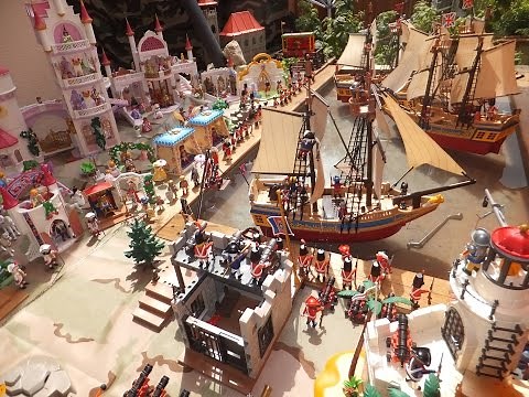 Playmobil Redcoat Soldier with 4290 Large Pirate Ship - Piratenschiff - Rotröcke