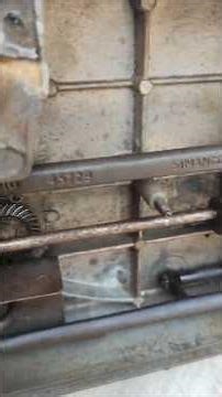 singer Vintage sewing Machine Old Model Full shuttle. #viralvideo #silaisikhe #sewingtools