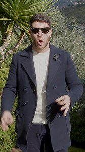 8K views · 51 reactions | Villa unifamiliare con 5000 mq di terreno recintato + altri 6000 mq di terreno con uliveto e alberi da frutto.Composta da due livelli indipendenti tra loro di 200 mq l’uno , per un totale di 400 mq.Il primo livello composto da soggiorno ampio, cucina abitabile, 4 camere e 3 bagni.Il secondo livello invece totalmente grezzo.#villa #vendita #cilento | Host Del Cilento | Facebook