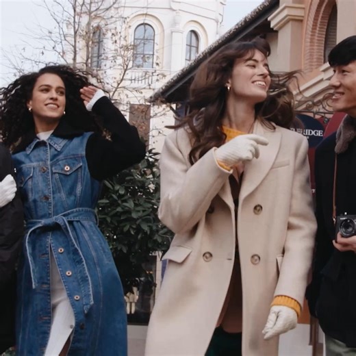 Vivez une expérience shopping inoubliable parmi 110 boutiques mode et luxe à La Vallée Village, la destination mode de Paris. | La Vallée Village