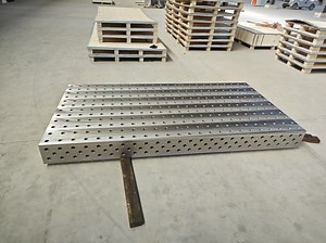 [Hot Item] D28/D16 Modular Welding Tables with Size 4000*2000mm