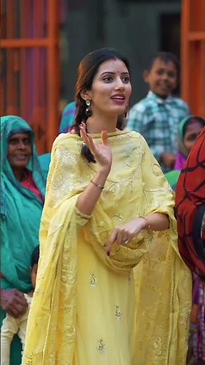 Viral Bride 😂 #lakhneet #comedy #trending #funny #neetubisht #family