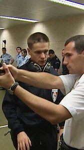 51K views · 504 reactions | Formation intense pour manier une arme | Police Action | Facebook