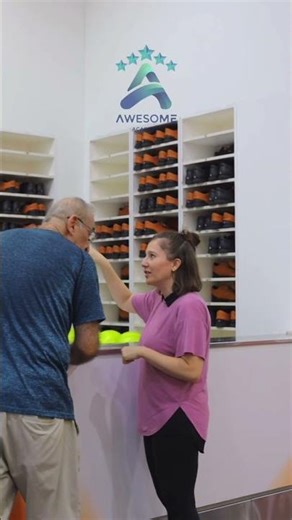 Bowling day with the Awesome Academy crew!