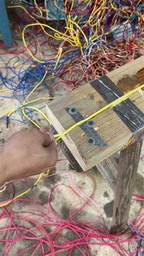 Quickly strip wires! Blade modification for versatile uses