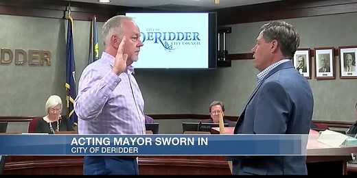Randy Larken recognized as acting mayor of DeRidder