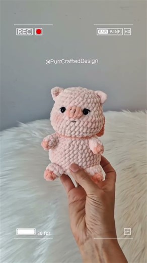 No-Sew Crochet Pig Pattern 🐷🎀 | Easy Amigurumi Tutorial (Just a Bow!) #crochet #amigurumicrochet