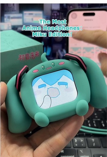 Miku's Melodies: Perfect Headphone Experience