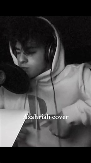 azahriah_spam a TikTokon