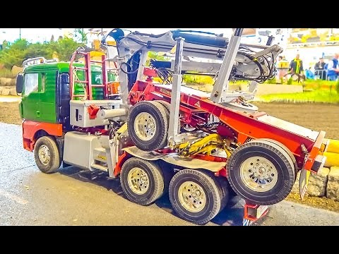 RC logging truck! Cool R/C truck Action!