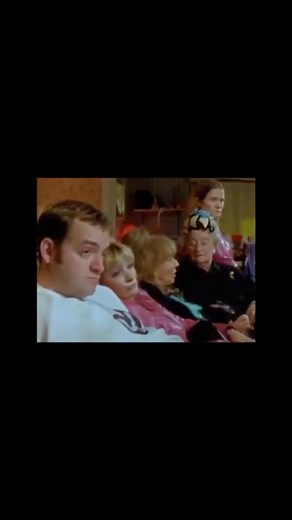 🤣🤣 #theroylefamily | The Royle Family
