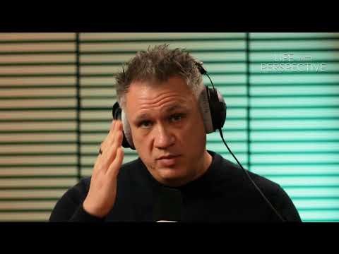 Early UFO Experiences & High Strangeness | Can Non-Human Intelligence Engineer Synchronicities?