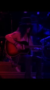 Slash on the stage 🎸 #reels #fbpro #slash #guitarist | S'lole