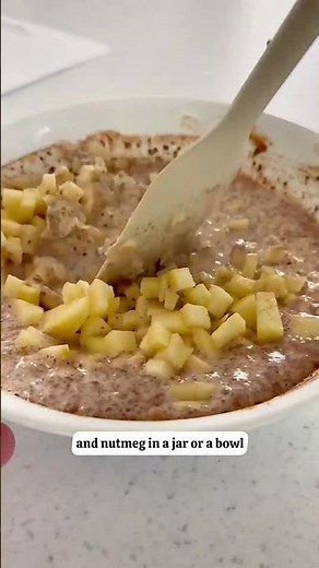 Apple Cinnamon Overnight Oats That Make Mornings Easier