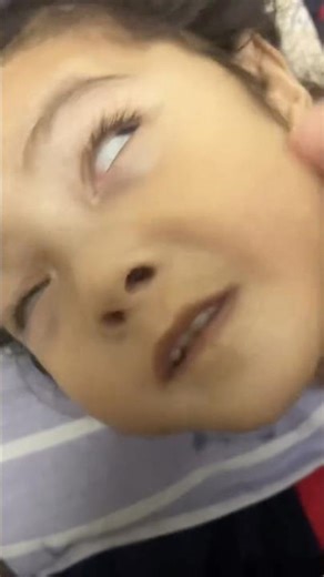 High Fiver Baby Pray To Recovery ❤️‍🩹 #baby #adoreble #newborncare #mybaby #mynewbaby #shorts