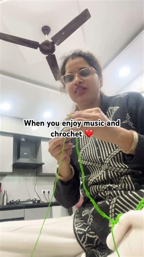 Creating peace, one loop at a time #crochetvideo #crochetd#handcrafted #slowliving #song #chrochet