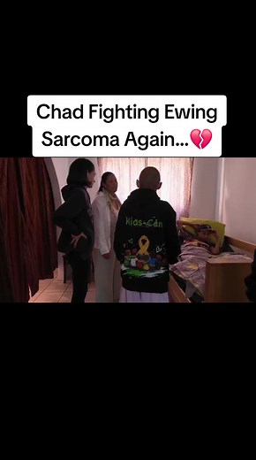 💔 HE WAS ONLY 15 WHEN CANCER FIRST KNOCKED AT HIS DOOR… NOW CHAD IS FIGHTING FOR HIS LIFE AGAIN 🎗️ There are some battles no young person should ever have to face… yet Chad continues to fight one of the cruelest battles imaginable with a courage that leaves everyone around him in awe. 💔 At just 15 years old, Chad was diagnosed with Ewing Sarcoma, a rare and aggressive cancer that attacks the bones and surrounding tissue. While most teenagers were focused on school, friendships, and dreams for