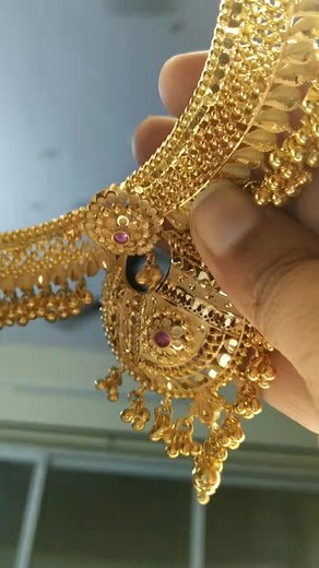 128K views · 1.7K reactions | necklace collection❤ #gold #Golden Tilottoma | Tilottoma | Facebook