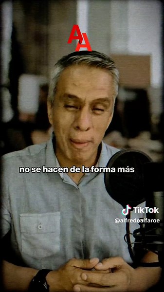 🔥3 ejemplos de debilidades que puedes mencionar en la entrevista de trabajo. No te quedes en blanco con esta pregunta, mira el reel, estructura tu propia respuesta y muestra los aprendizaje y cómo estás mejorando esa debilidad. No olvides compartir el reel con tu red de contactos. Hazte Cargo Alfredo #entrevistadetrabajo #cv #reclutadores #tipslaborales