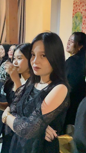 284K views · 3.8K reactions | Pokok kumpul 珞殺 | Mira Amira | Facebook