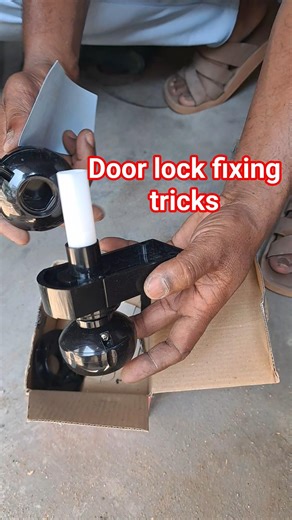 aluminium door lock fixing tricks #youtubeshorts #lock #doors