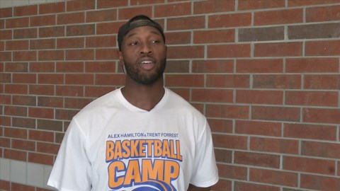 Former FSU basketball stars reunite in Chipley