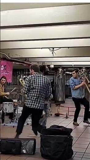 Subway band plays "Funky Town" #theluckychops #34thstreet