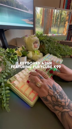 Enjoying the Relaxing Sounds of Keyboard ASMR