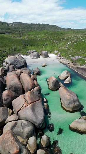 Unveiling the enchantment of Elephant Rocks in William Bay National Park, Western Australia. This hidden gem, 423 kilometers south of Perth, harmonizes coastal wonders and unique rock formations in a breathtaking symphony of nature. 🌊🐘 🎥: _soundslikeaplan_ (IG) Follow us, Tag us and get featured! @welcometoperth #welcometoperth #westernaustralia #perth #travel #explorewa #wa #fyp #tiktokperth #perthcity #perthlife #elephantrocks #elephantrock #beach