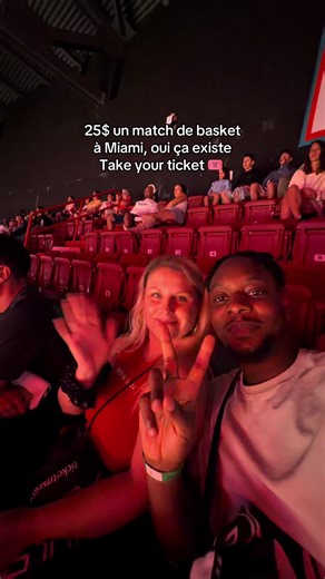 Tu n’as plus aucune excuse, l’ambiance est folle 🏀💯 #miami #miamibeach #matchbasket #basketball #ticketmaster